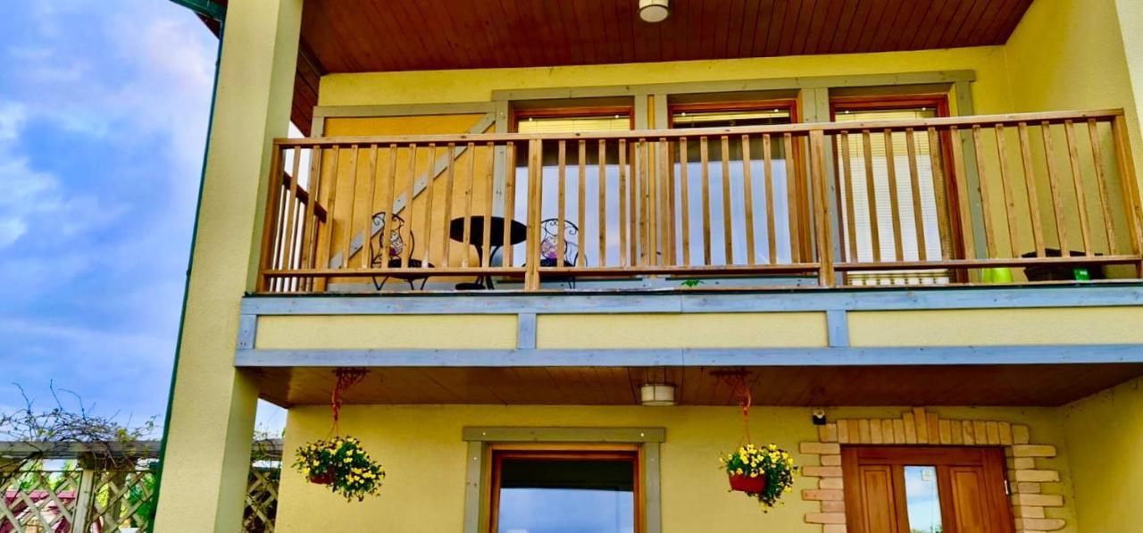 Spacious House With Indoor Pool & Sauna. Ādaži エクステリア 写真